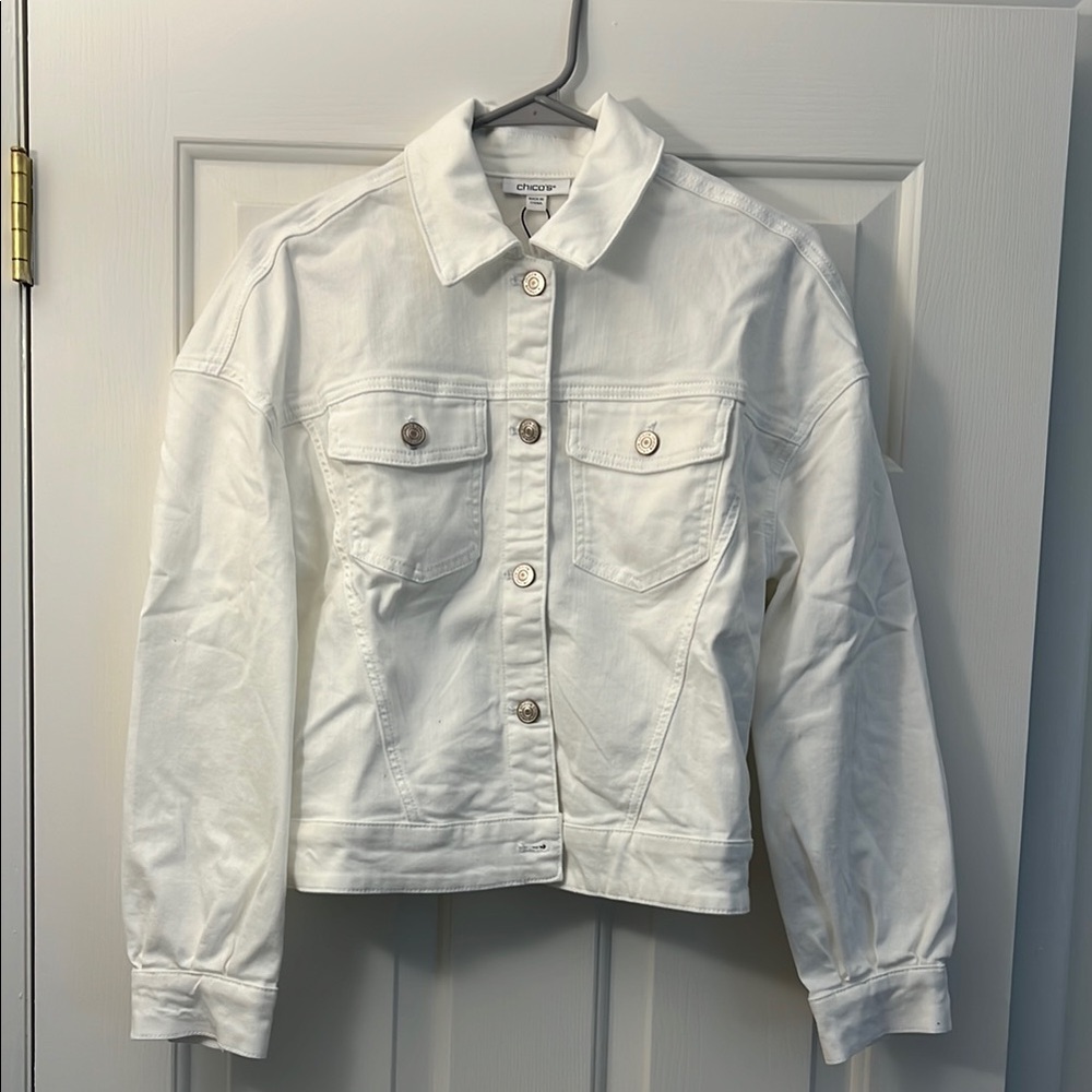 Chico's White Denim Jacket With Embroidered Parrot NWT